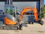 Miniexcavadora Hitachi ZX22U-2 CLR (2014) – 2,53 t – ocasión