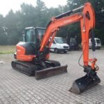 Miniexcavadora Kubota KX057-4 (2014) – 5,5 t – ocasión