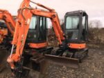 Miniexcavadora de ocasión Hitachi ZX30U-2 (2008) – 3,4 t – motor Yanmar de 22,3 kW