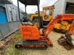 IHI 15NX (2004) – miniexcavadora de 1,5 t con 3 cazos – 6.088 h – compacta y fiable