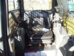 Cargadora compacta Komatsu SK1020-5 Turbo – 2007 - Imagen 3