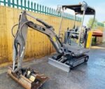 Volvo EC15C (2013) – miniexcavadora de 1,54 t – 3.240 h – revisada y lista para trabajar - Imagen 3