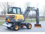 Excavadora de ruedas Volvo EW60E 2022 – 117 horas – tiltrotator y accesorios - Imagen 4